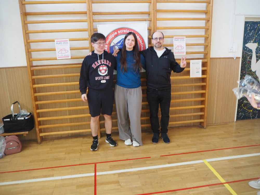 Vítězné družstvo ve vedení s panem Romanem Lejskem